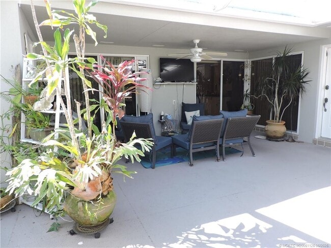 Building Photo - 1539 SW Waterfall Blvd Rental