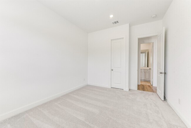 Photo - 4627 Windmill Lndg Ln