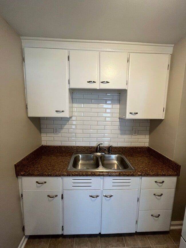 Photo - 3 Bedroom Home in Clintonville!