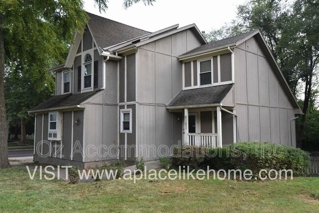 Photo - 6301 W 153rd St