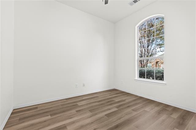 Photo - 2698 Lake Ridge Dr