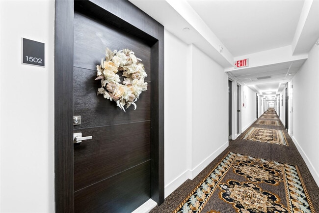 Building Photo - 2801 NE 183rd St Unit 1502W