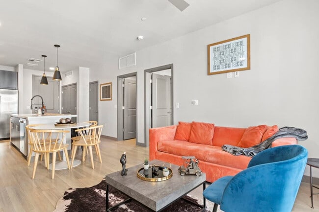 Photo - 400 N 2nd Ave Unidad ID1014575P