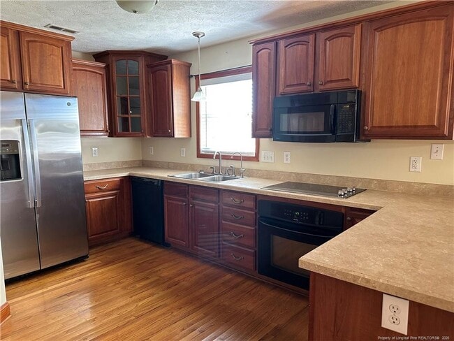 Photo - 1935 Sunshine Ct