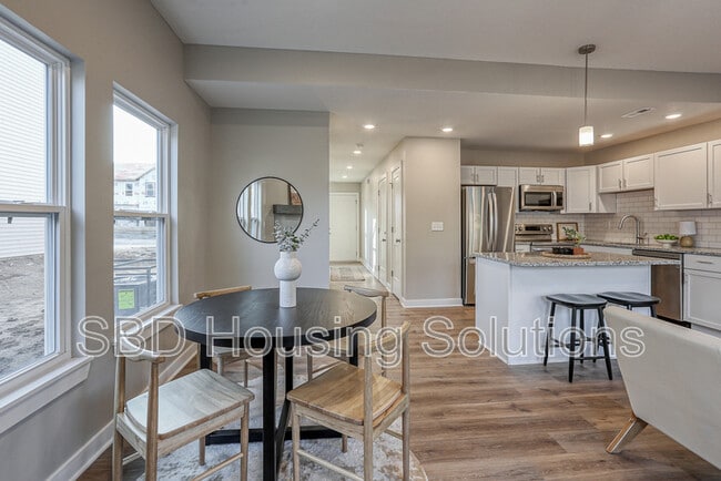 Photo - 2904 S Harvard Ave