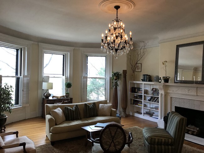 Back Bay Apartments For Rent Boston Ma Forrent Photo 290 Commonwealth Avenue Unit 1