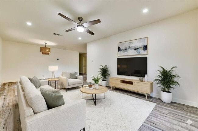 Photo - 6807 Trendal Ln