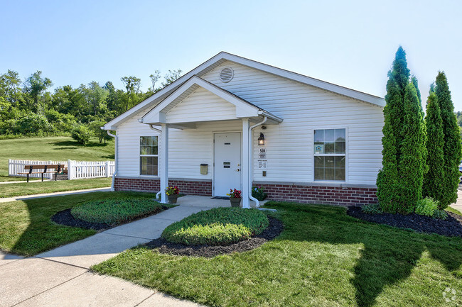 Building Photo - Lockwood Station Rental