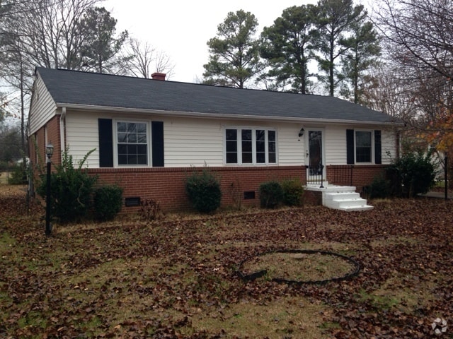 Building Photo - 706 Erich Rd Rental
