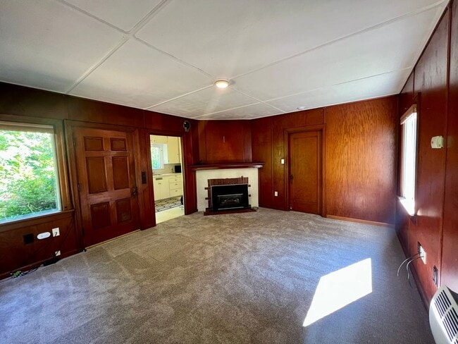 Photo - 531 77th Way NE