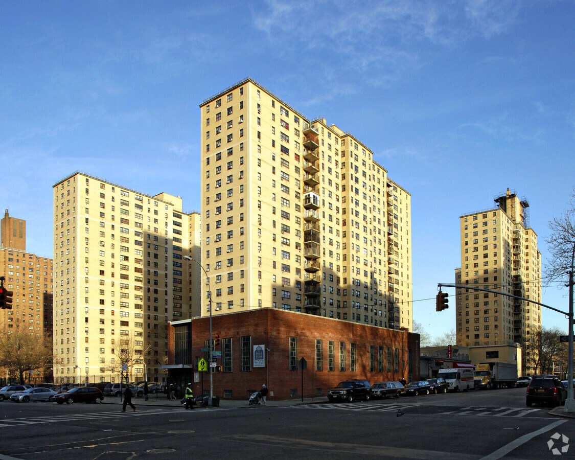 Photo - Masaryk Tower