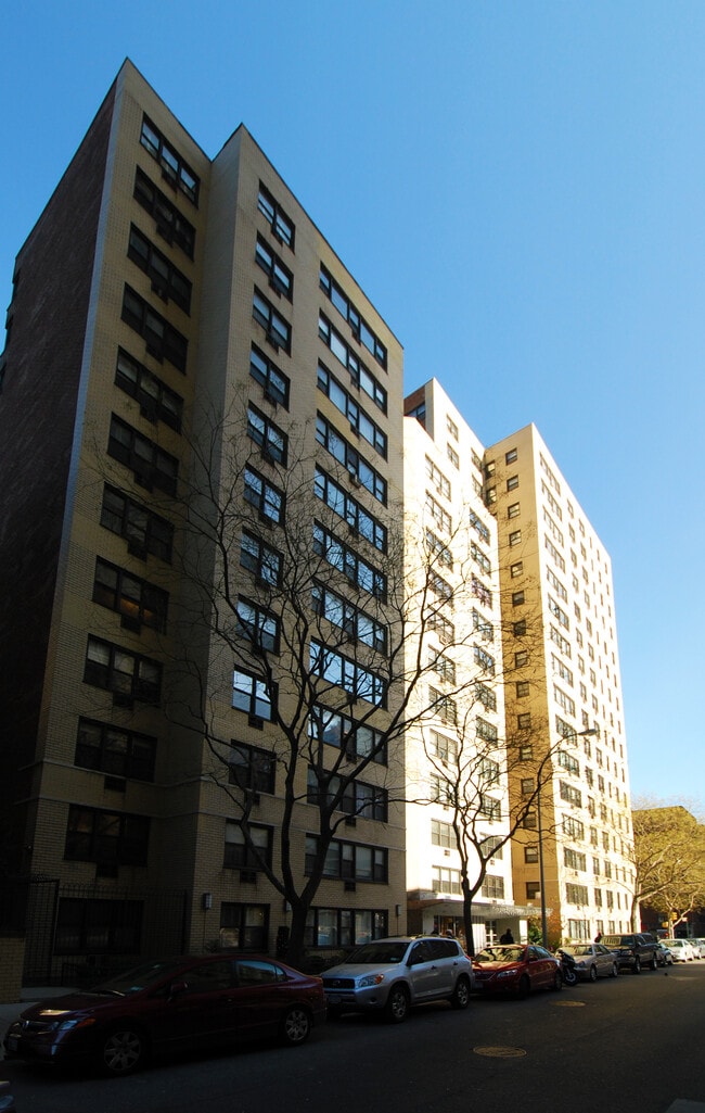 View eastward along East 15th Street - Gramercy Arms