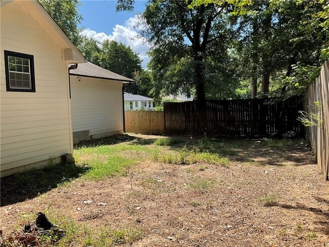 2992 Villa Esta Dr