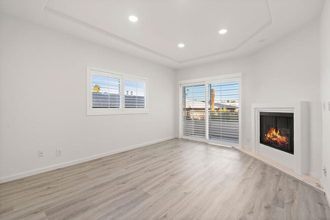 Carlyle Condominiums