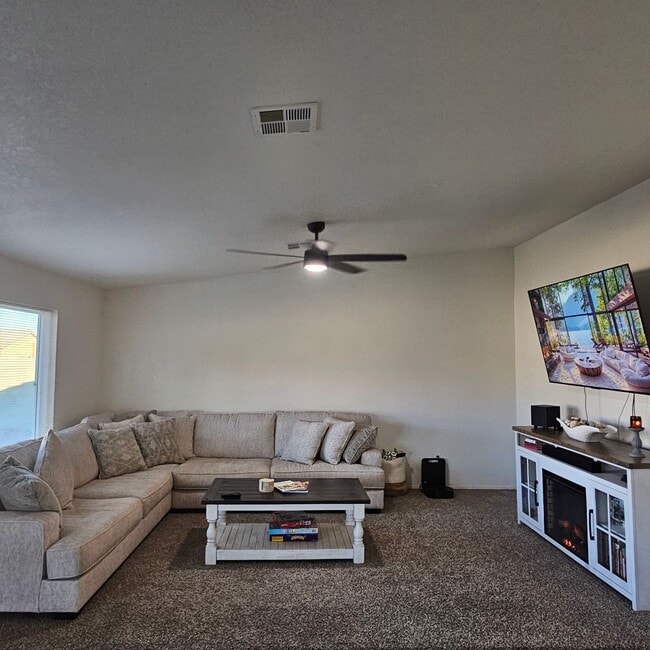 Photo - Solar home for Rent!