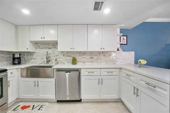 Photo - 14330 SW 97th Ln