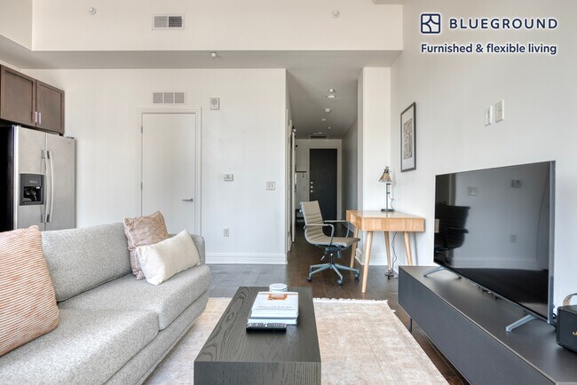 Photo - 301 Brazos St Unidad FL6-ID191