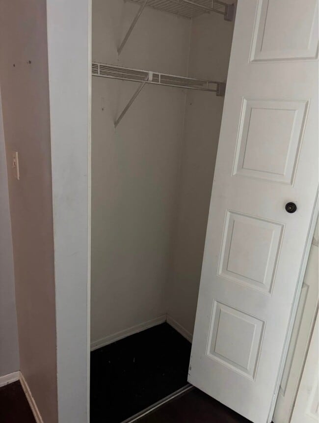 Photo - 135 Burgundy Hill Ln