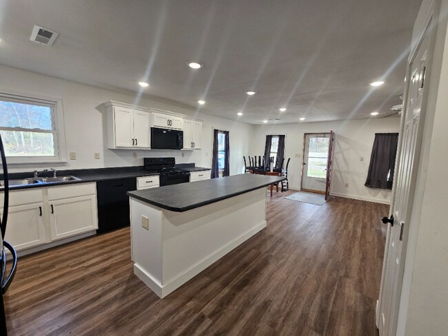 Photo - 5677 County Rd 260