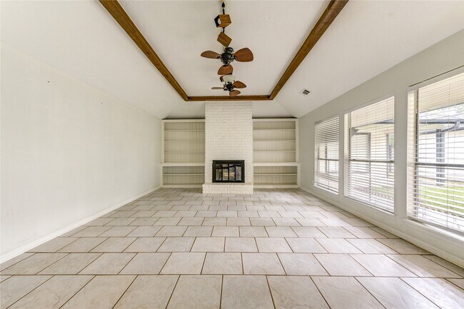 Photo - 8107 Durklyn Ln