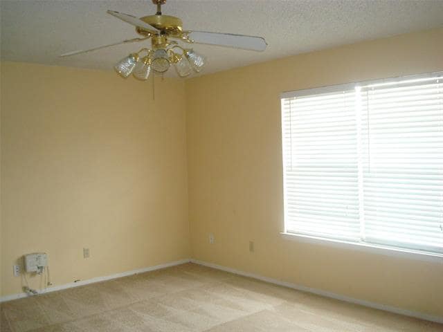 707 Bluebonnet Dr
