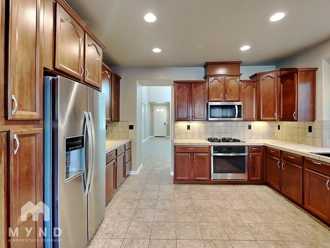 Photo - 3532 Silverwood Rd