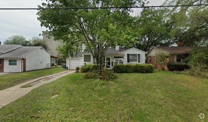 Building Photo - 2270 Larchmont Rd Rental