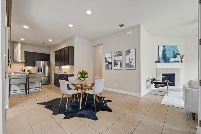 Photo - 405 Penny Kathleen Ct