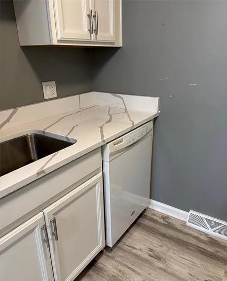 Photo - 120 Charter Oaks Dr