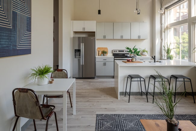 The 22 Apartments - The 22 Apartments