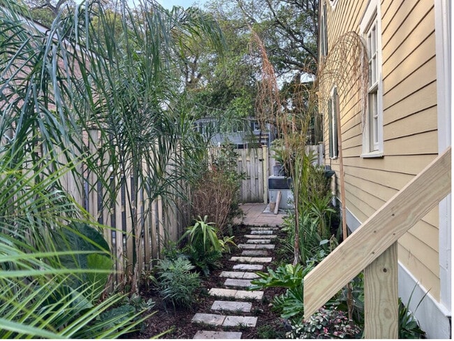 Photo - 504 E Jones St