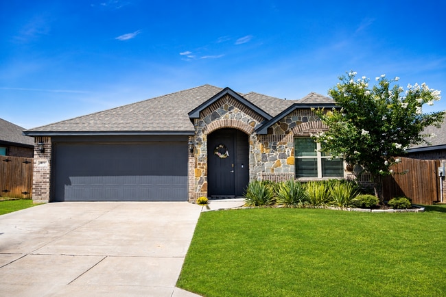 Building Photo - 1032 Fairfax Dr