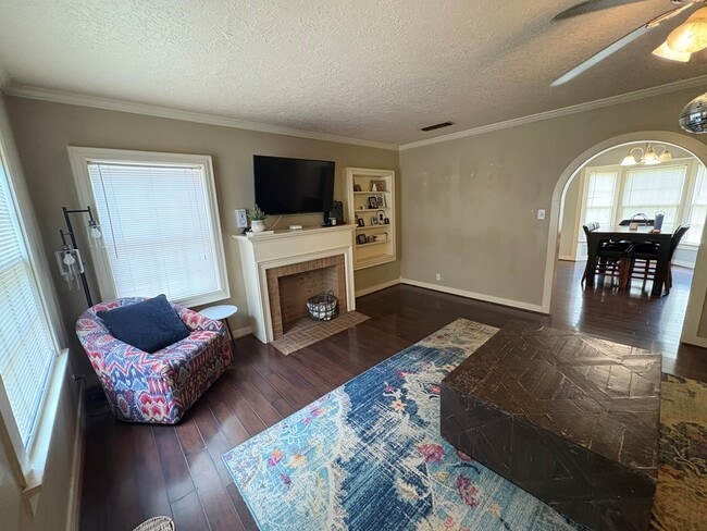 Photo - 2515 N Pecan St