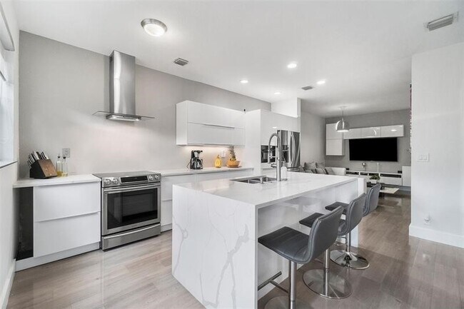 Photo - 4777 NW 116th Terrace