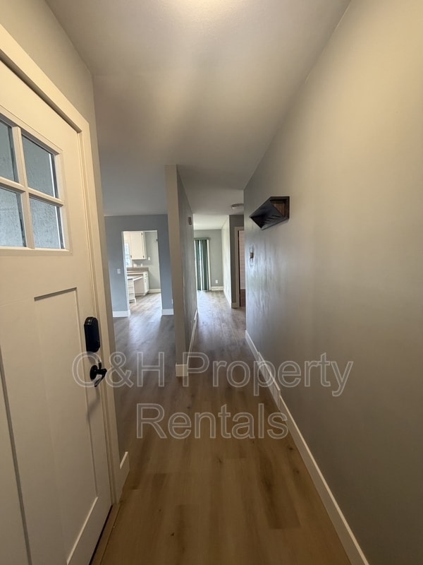 Photo - 915 Avenue F House