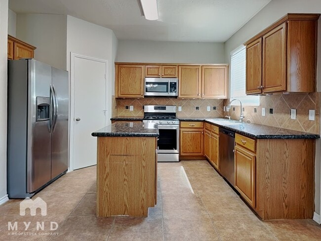 Photo - 32003 Ashton Ln