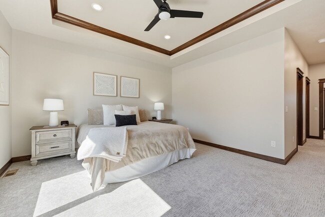 Photo - 2701 W Oak Hill Dr