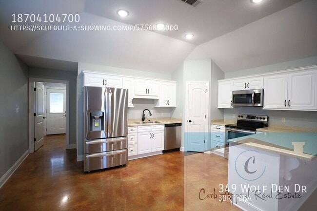 Photo - 349 Wolf Den Dr