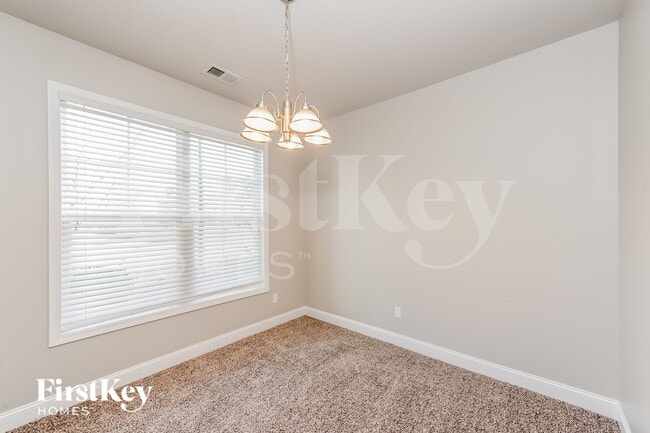 Photo - 2061 Chesley Dr