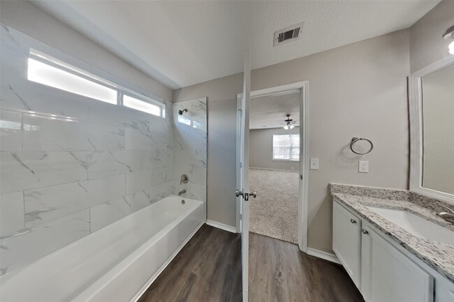 Photo - 14938 Sugar Mist Ln