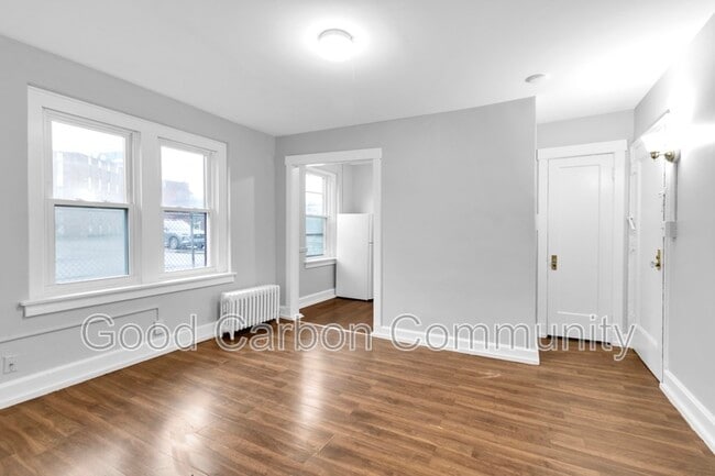 Building Photo - 870 Lafayette Ave Unit 108