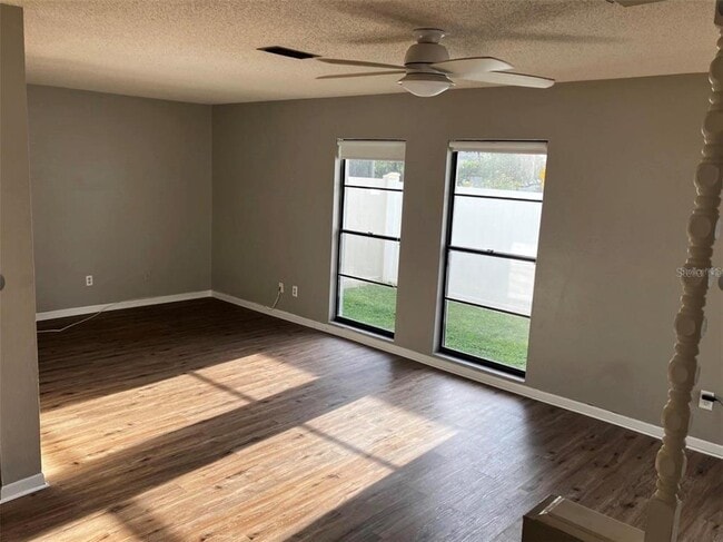 Photo - 10722 Crowngate Ln