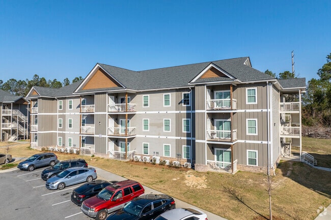 The Crossing Apartments