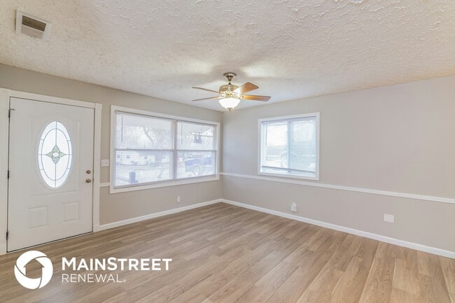 Photo - 5002 Seville Dr