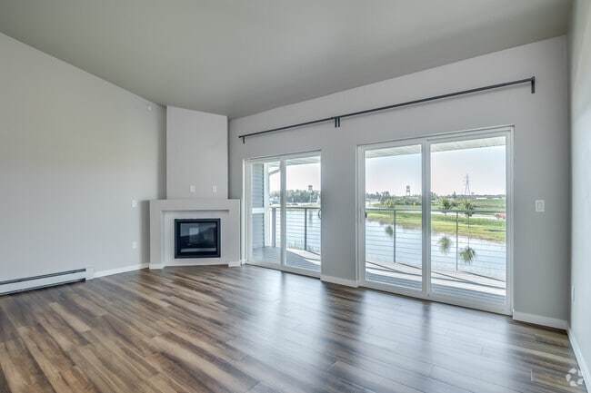 1BR, 1BA - 1,088SF - Living Room