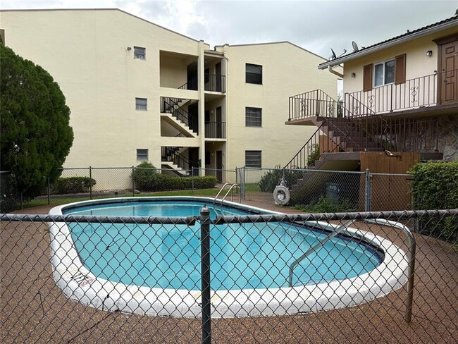 Photo - 9200 NW 38th Dr Unit 1A