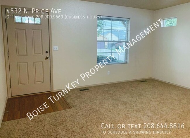 4532 N Price Ave
