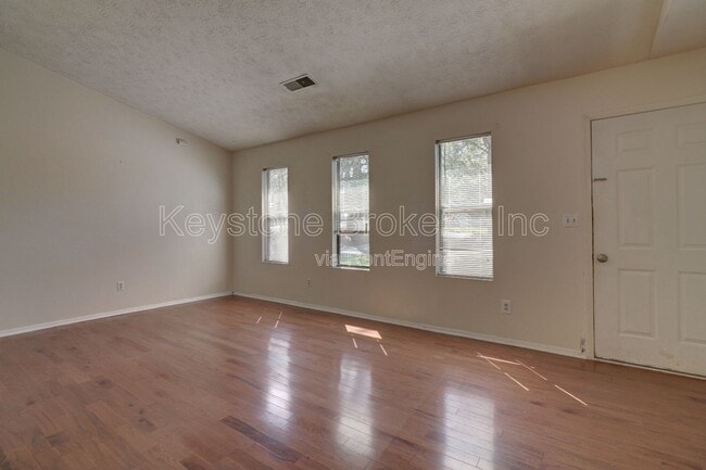 Photo - 7060 Kimberly Mill Rd