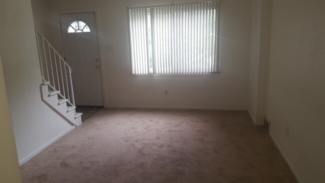 Photo - 336 E Pike St Unit 336