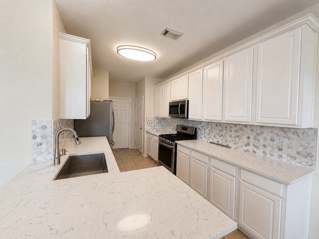 Photo - 11850 Ramla Place Trail